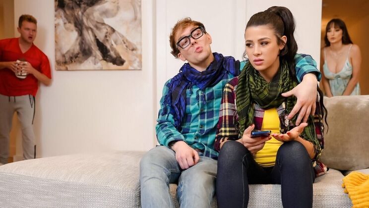 Brazzers – Lexi Luna, Kylie Rocket – Hipsters Get Schooled