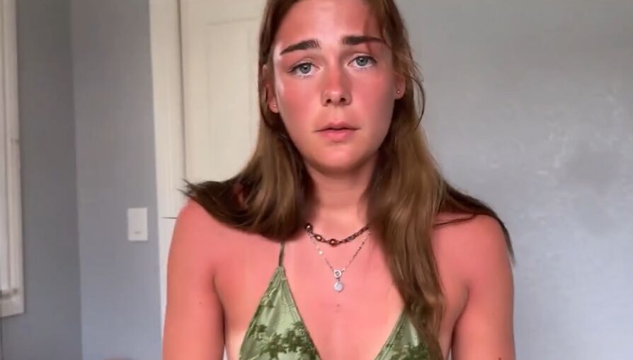 FamilyTherapyXXX – Arabella Rose – The Sunburn Incident